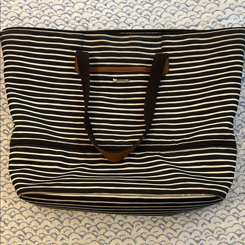 Stella and Dot Daytripper Striped Black and White Tote Bag